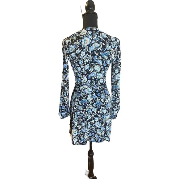 Reformation Jelly Dress in Azura - Picture 2 of 4